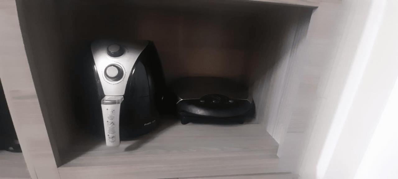 Lindo Apartamento No Coracao Da Cidade - Apartamento Inteiro Ou Seja Nao E Compartilhado Com Outras Pessoas - Perto De Tudo - 2 Quartos - Ar Condicionado - Churrasqueira - Cozinha Completa - 120 Metros Quadrados Ao Todo - Quartos Com 12 Metros Quadra 乌尼昂-达维多利亚 外观 照片