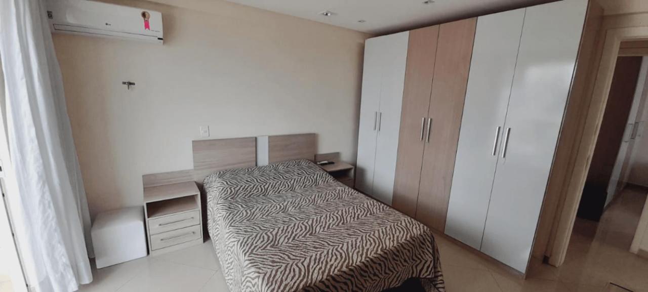 Lindo Apartamento No Coracao Da Cidade - Apartamento Inteiro Ou Seja Nao E Compartilhado Com Outras Pessoas - Perto De Tudo - 2 Quartos - Ar Condicionado - Churrasqueira - Cozinha Completa - 120 Metros Quadrados Ao Todo - Quartos Com 12 Metros Quadra 乌尼昂-达维多利亚 外观 照片